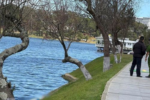 Phát hiện thi thể nam thanh niên ở hồ Xuân Hương – Đà Lạt