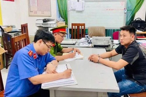 Truy tố tài xế ô tô đánh người trước cổng bệnh viện