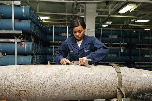 Israel nhận gần 2.000 quả bom hạng nặng của Mỹ giữa lúc căng thẳng Trung Đông leo thang