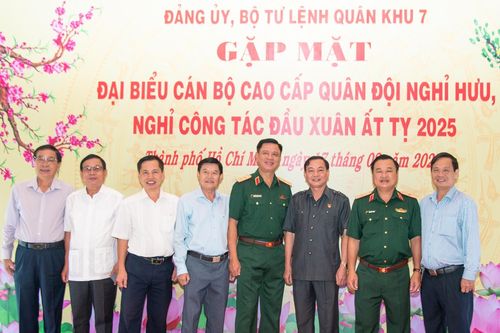 Quân khu 7 gặp mặt cán bộ cao cấp quân đội nghỉ hưu, nghỉ công tác