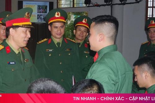 Duy trì nghiêm nền nếp, chế độ sinh hoạt trong huấn luyện chiến sĩ mới