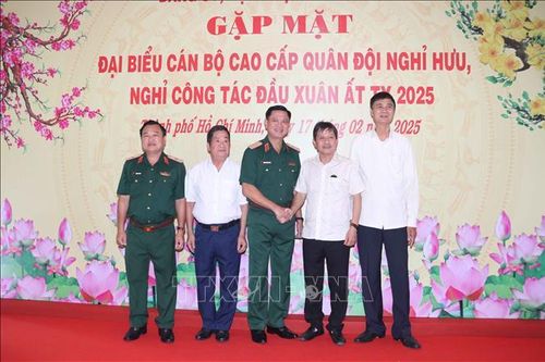 Bộ Tư lệnh Quân khu 7 gặp mặt cán bộ cao cấp Quân đội nghỉ hưu, nghỉ công tác