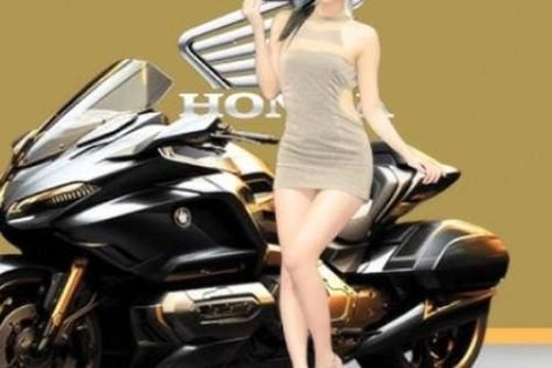 Giá mô tô PKL Honda giữa tháng 2/2025, giảm tới 160 triệu đồng