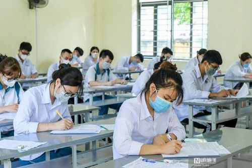 Bản tin 17/2: Năm 2025, không áp dụng xét tuyển sớm vào đại học