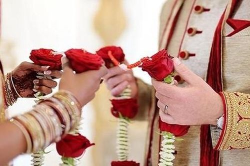 Đòi ô tô làm của hồi môn không được, chú rể lập tức hủy hôn