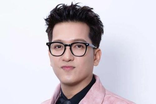 Trường Giang với ngoại hình gây sốc