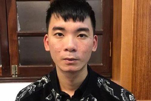 Tạm giữ hình sự tài xế chở người nhập cảnh trái phép