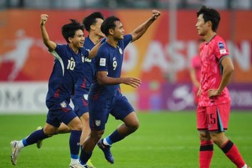 Thái Lan bị Hàn Quốc vùi dập, hết cơ hội dự World Cup