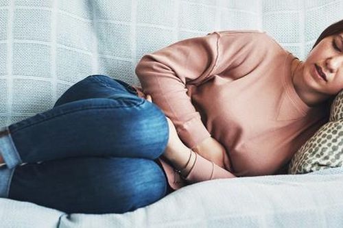 Dấu hiệu tương đồng dễ gây nhầm lẫn giữa cúm dạ dày và bệnh cúm