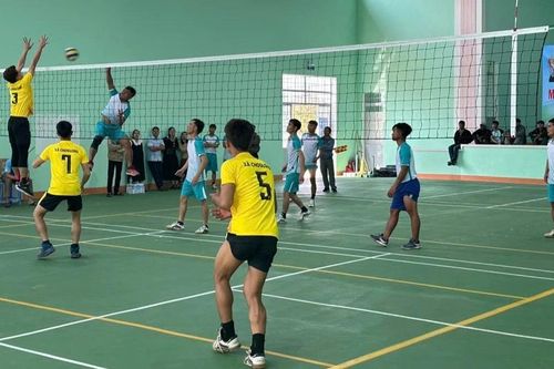 Kông Chro: 60 vận động viên tham gia Giải bóng chuyền nam mừng Đảng-mừng Xuân Ất Tỵ 2025