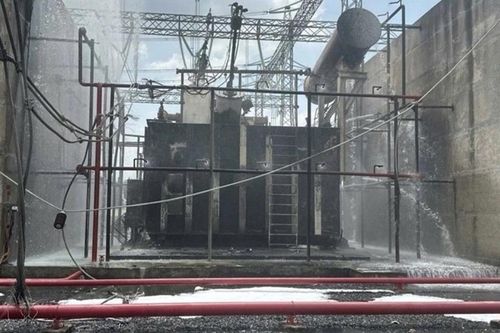 Đồng Nai: Điều động thiết bị thay thế, khắc phục sự cố cháy tại trạm biến áp huyện Long Thành