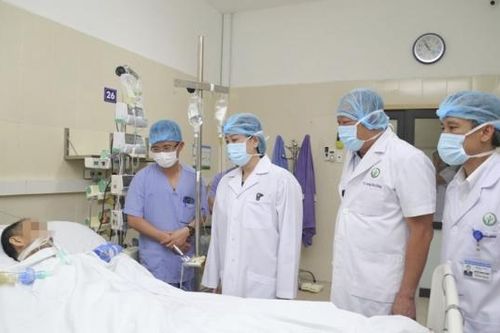 Hành trình 70 năm cống hiến không ngừng nghỉ của các thế hệ y, bác sỹ