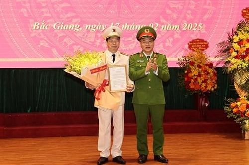 Công bố quyết định bổ nhiệm Giám đốc Công an tỉnh Bắc Giang