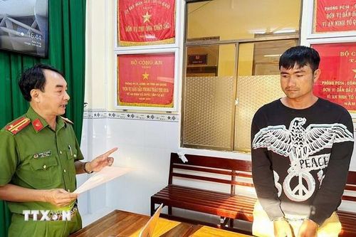 Tạm giữ 9 đối tượng dàn cảnh cướp tại chùa Kim Tiên