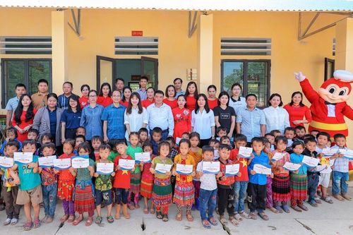 Củng cố mạng lưới an sinh cho trẻ yếu thế