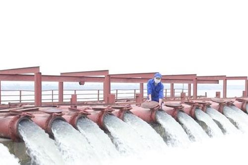 9 quận, huyện của Hà Nội lấy đủ nước gieo cấy vụ xuân