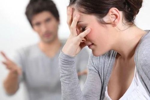 Vợ ngoại tình, tôi dũng cảm tha thứ nhưng rồi gục ngã khi xuất hiện người đàn ông lạ mặt đến đòi con