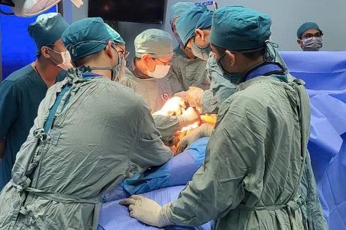 Công nghệ in 3D 'hồi sinh' xương gãy cho người đàn ông 95 kg