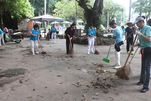 Quận Hai Bà Trưng: tạo chuyển biến căn bản trong công tác vệ sinh môi trường