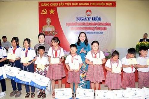 Cầu nối giữa những tấm lòng vàng với trẻ em có hoàn cảnh đặc biệt, khó khăn
