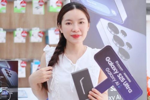 Galaxy S25 Ultra vẫn đang là sản phẩm bán chạy nhất