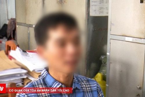 Cướp xe máy của cửa hàng xe