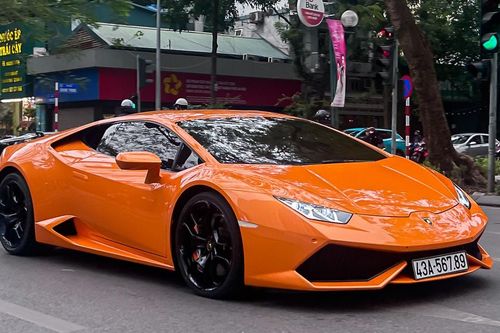 Đại gia Hà Nội tậu Lamborghini biển 567.89, biển số bằng nửa giá trị siêu xe