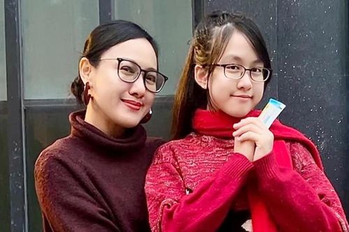 BTV Hoài Anh khoe con cao vượt mẹ, MC Mai Ngọc mang bầu vẫn chăm tập luyện