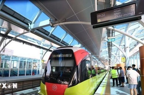 Hơn 60% hành khách tuyến đường sắt Nhổn-Ga Hà Nội sử dụng vé tháng