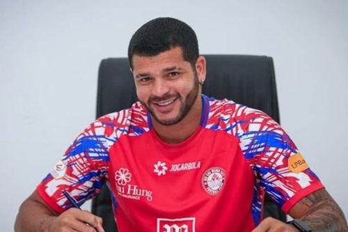 Đội bóng V.League có quyết định gây ngỡ ngàng, ngoại binh Brazil chính thức mất việc