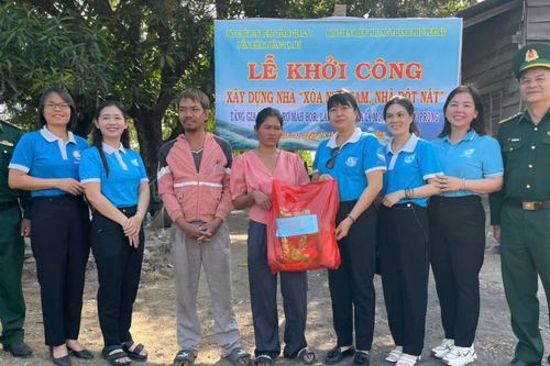 Hội LHPN TP. Pleiku khởi công xây nhà tình thương cho hộ nghèo tại xã Ia Mơr