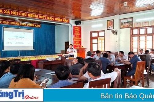 Tập huấn kiến thức và kỹ năng PCTT cho lực lượng xung kích PCTT xã Triệu Trạch