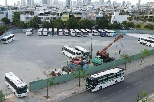 Nha Trang cho phép 6 bãi giữ ôtô tạm, giải quyết tình trạng thiếu bãi giữ xe