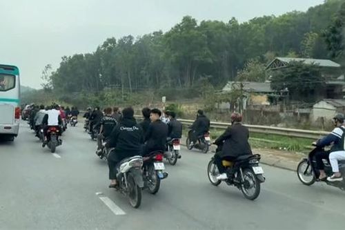 Xử lý 5 trường hợp 'đầu trần' điều khiển xe gắn máy trên QL1A