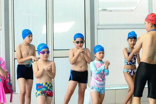 Hà Nội sẽ có ít nhất 2.400 trẻ em được học bơi