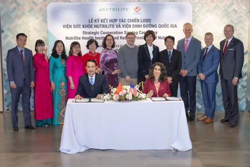 Amway hợp tác chiến lược cùng Viện Dinh dưỡng Quốc gia