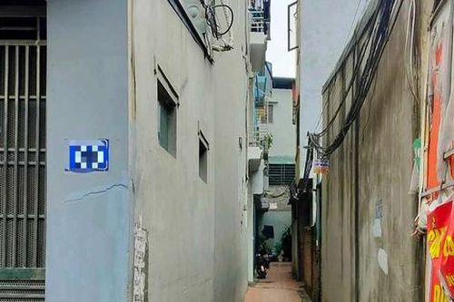 Thông tin mới nhất vụ cháu bé tử vong bất thường ở Long Biên