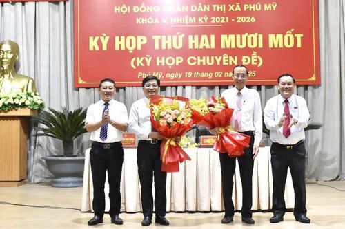 Ông Nguyễn Tấn Cường được bầu làm Chủ tịch Ủy ban nhân dân thị xã Phú Mỹ
