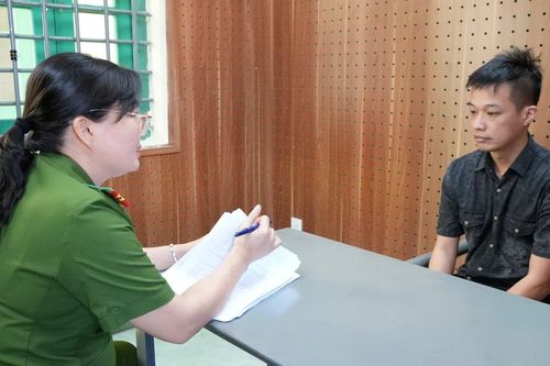 Lừa đảo đầu tư chứng khoán, chiếm đoạt 1,7 tỷ đồng