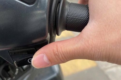 Giải pháp khởi động xe tay ga khi hệ thống đề không hoạt động