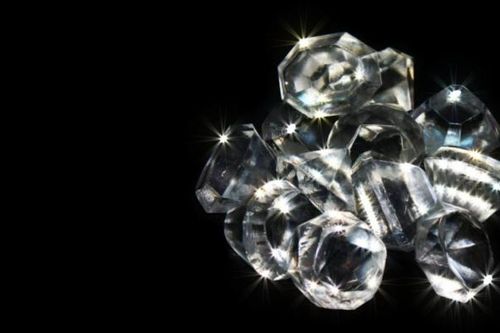 Trung Quốc chế tạo 'siêu kim cương' chỉ có trong thiên thạch