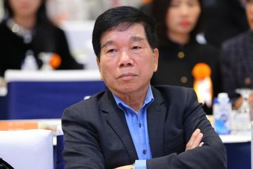 Doanh nghiệp có khi phải xin đến 38 - 40 con dấu để thực hiện dự án