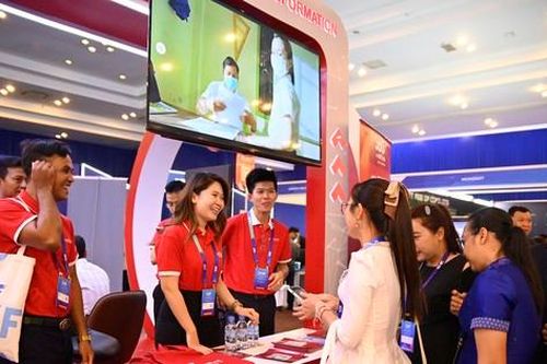 Mô hình kết nối 'kỳ lạ' của Viettel tại Campuchia