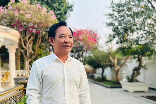 Quang Tèo: 'Nhiều người tưởng tôi giàu có, thực ra đang nợ tiền ngân hàng'