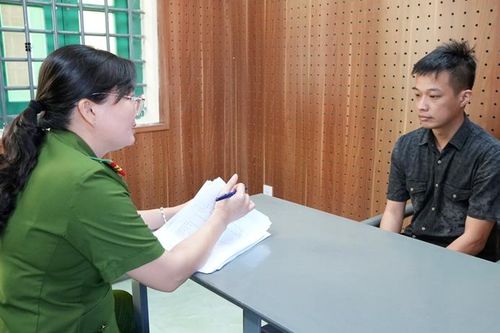 Khởi tố đối tượng lừa đầu tư chứng khoán chiếm đoạt 1,7 tỉ đồng