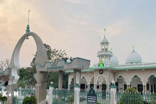 Gặp mặt, chúc mừng đại diện cộng đồng Hồi giáo nhân tháng lễ Ramadan 2025