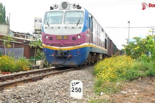 Phát động thực hiện phong trào 'Đường tàu - Đường hoa' 2025 tại Trảng Bom