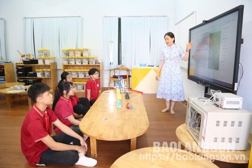 Trường học hạnh phúc: Tạo môi trường học đường thân thiện với học sinh