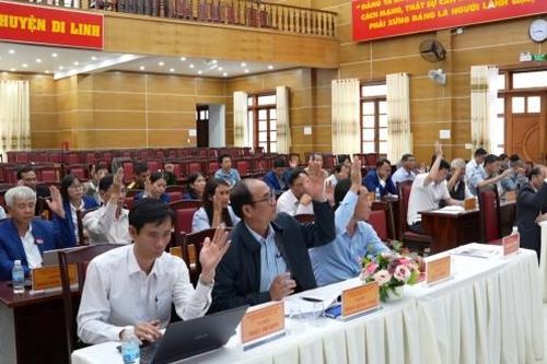 Di Linh tổ chức kỳ họp HĐND huyện lần thứ 19