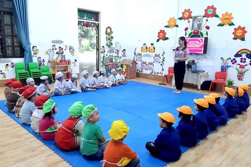 Xây dựng trường học an toàn, thân thiện, bình đẳng, hạnh phúc